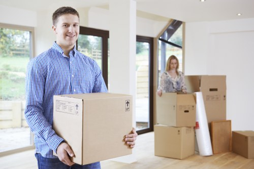 Efficient packing and storage arrangement for short-term storage in Brockley
